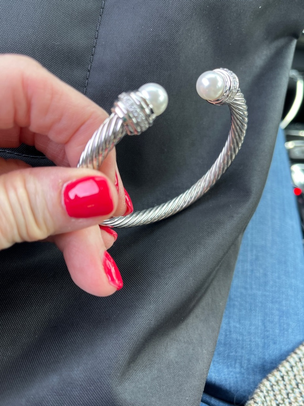 David Yurman bracelet 7mm pearl with diamonds nwot - Picture 3 of 3